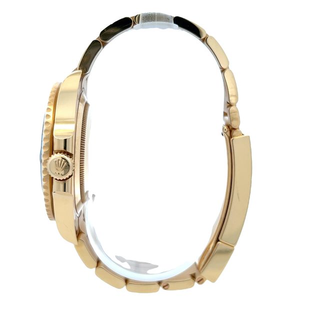 Rolex Submariner 126618 LB Image 2